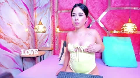 amy_stewardd online show from 05/22/26, 10:26