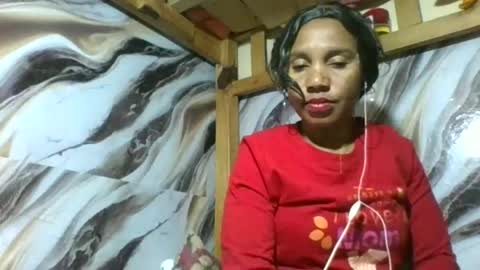 Snapshot of amyatche chatting on 06/18/26, 06:35 Amyatche online show from 06/18/26, 06:35