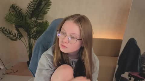 amycherryberry online show from 11/05/25, 03:50