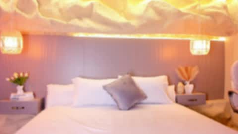 amy online show from 03/30/26, 11:55