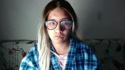 amycosplay99 online show from 12/27/24, 09:17