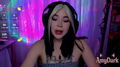 Amy online show from 09/26/25, 10:36