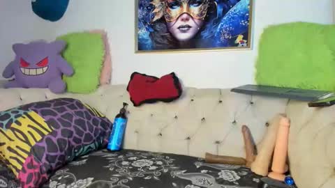 Snapshot of amydelahoz chatting on 05/17/26, 03:37 Amy Kamila online show from 05/17/26, 03:37