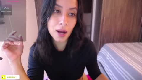 Snapshot of amyharlow_ chatting on 09/22/25, 05:37 Jenn  online show from 09/22/25, 05:37