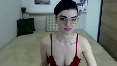 Snapshot of amylexy chatting on 03/09/25, 11:25 Hi there guys My pleasure in your hands pvt is open online show from 03/09/25, 11:25