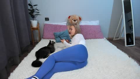 amymilson online show from 12/13/24, 05:43