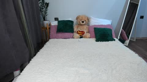 amymilson online show from 01/28/25, 04:08