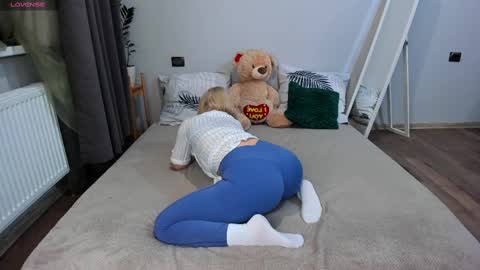 amymilson online show from 02/26/25, 07:49