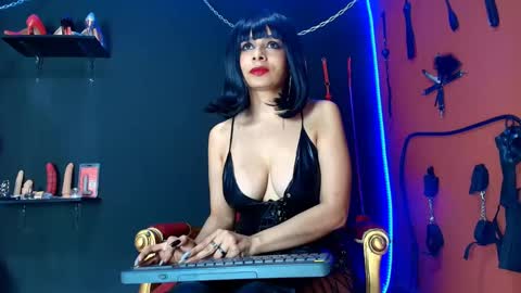 Amy Wong Grey online show from 10/01/25, 09:32