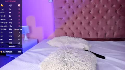 Amy ... Nice to meet u   thumb up me please its important online show from 02/16/25, 04:42