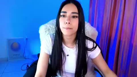 Amy ... Nice to meet u   thumb up me please its important online show from 12/04/25, 03:38