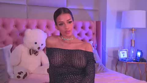 Snapshot of amyra_moon chatting on 10/03/25, 03:58 Amyra online show from 10/03/25, 03:58