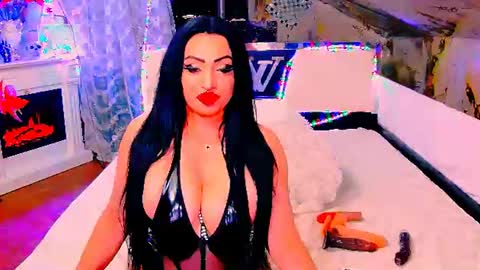 Snapshot of amyrarosera chatting on 07/03/26, 09:32 Alimoonyia online show from 07/03/26, 09:32
