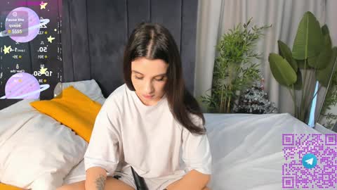 Emily online show from 01/10/25, 06:20