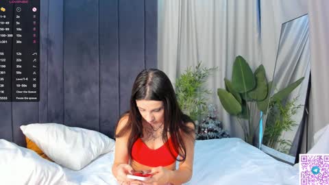 Emily online show from 01/18/25, 06:03