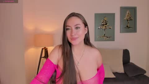 AMY R  online show from 05/11/26, 02:45