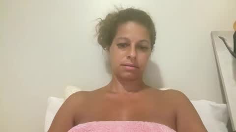 Amy Smilez online show from 09/30/25, 10:09