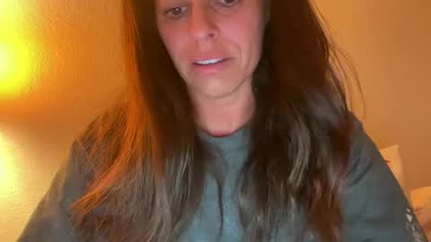 Amy Smilez online show from 12/16/25, 10:42