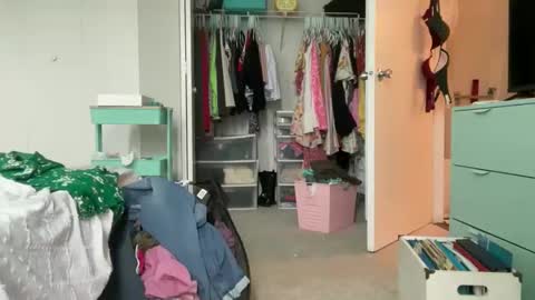 Amy Smilez online show from 05/11/26, 02:45