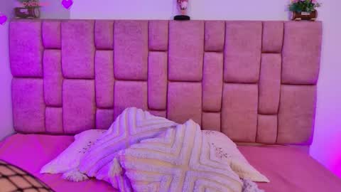 amyvegaa_ online show from 01/11/26, 06:13