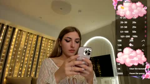 Snapshot of amyvilvet chatting on 05/31/26, 07:26 amyvilvet online show from 05/31/26, 07:26