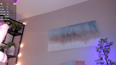 IG amyw0w   online show from 01/09/25, 04:06