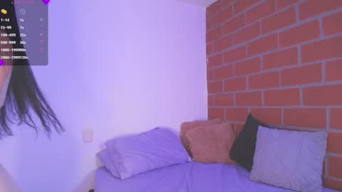 IG amyw0w   online show from 03/02/25, 07:34