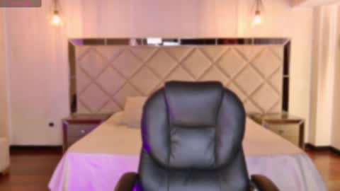 AMY WALKER online show from 03/06/25, 10:09