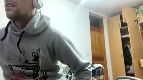 Snapshot of amyyrlikesdeep chatting on 05/15/26, 01:34 amyyrlikesdeep online show from 05/15/26, 01:34