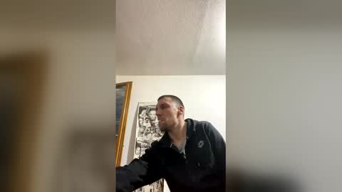 Snapshot of amyyrlikesdeep chatting on 05/20/26, 10:38 amyyrlikesdeep online show from 05/20/26, 10:38