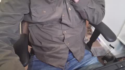 A online show from 11/26/25, 04:19