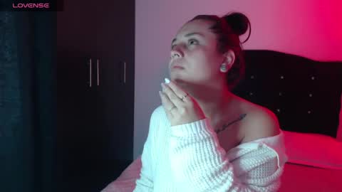 ana_arms_ online show from 04/03/26, 01:09