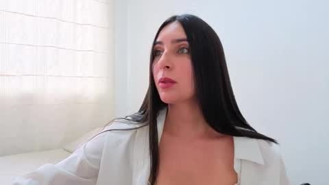 Ana  IG an castillo 1 online show from 12/05/25, 06:26