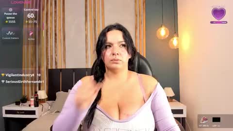 Ana Coral online show from 12/22/25, 04:09