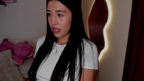 Ana online show from 03/18/26, 09:23