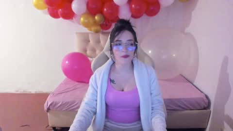 Im anna but you can call me as you want online show from 02/02/25, 11:11