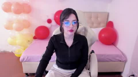 Im anna but you can call me as you want online show from 04/10/26, 10:25