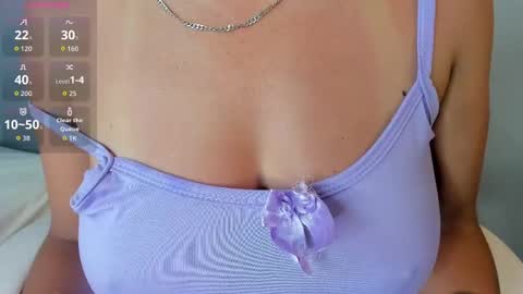 Snapshot of ana_starr chatting on 09/23/25, 10:46 Ana online show from 09/23/25, 10:46