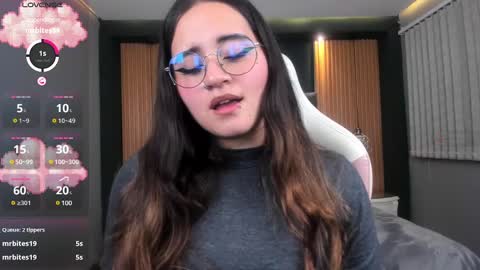 Snapshot of ana_taylor2 chatting on 01/09/25, 11:45 Ana online show from 01/09/25, 11:45