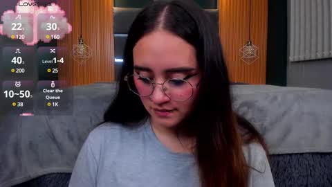 Snapshot of ana_taylor2 chatting on 03/03/25, 11:56 Ana online show from 03/03/25, 11:56