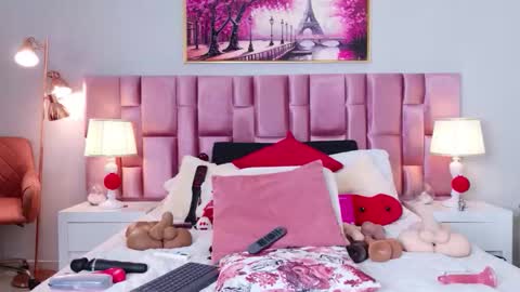 anaa_bellaa online show from 03/18/26, 12:30