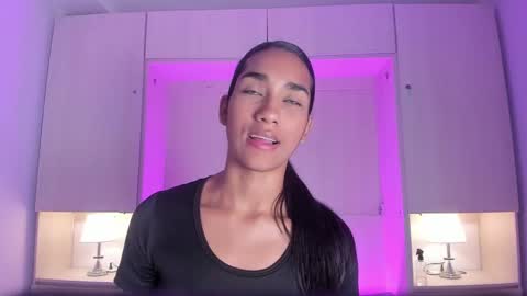 anaacollins_ online show from 03/23/26, 04:22