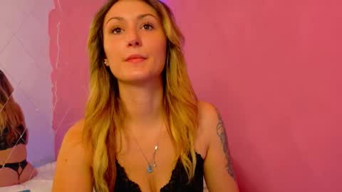 anaayss online show from 10/15/25, 05:40