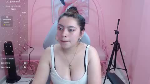 Anabeell online show from 12/22/25, 09:45