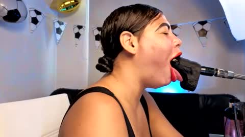 Snapshot of anabel693_ chatting on 07/12/26, 01:13 Anabel Alice Gandara online show from 07/12/26, 01:13