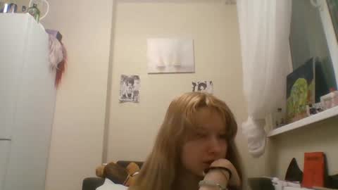 Snapshot of anabelbrando chatting on 07/01/26, 05:12 Malvina online show from 07/01/26, 05:12