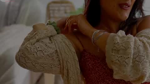 Snapshot of anabelcurvy chatting on 04/21/26, 02:01 anabelcurvy online show from 04/21/26, 02:01