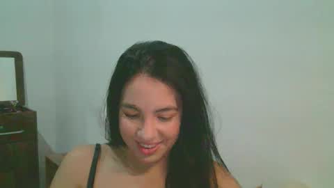 anabelenogueira1 online show from 05/05/26, 11:46