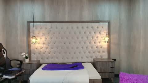 HI I AM ANABELL online show from 10/25/25, 07:41