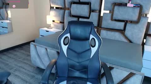 HI I AM ANABELL online show from 01/16/26, 12:09